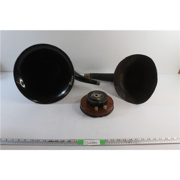 Antique Speaker Base and (2) Speakers