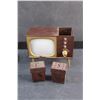Image 2 : (4) Ceramic Butter Pats and Vintage TV Style Salt & Pepper Shakers