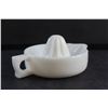 Image 4 : Sunkist Milk Glass Juicer