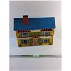 Image 1 : Vintage Tin Doll House