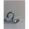 Image 2 : (2) Metal Swan Decorations