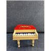 Image 2 : Vintage Grand Celebrate Piano Toy - Tested