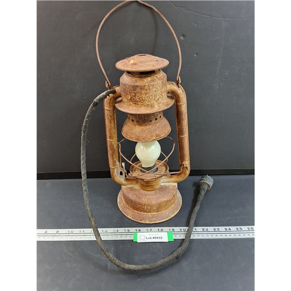 Beacon Kerosene Lamp Converted into Electric Light - 15" x 6" - As Is