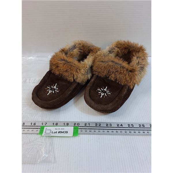 Urban Trail Mocassins - Ladies Size 9