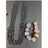 Image 3 : (3) Necklaces - indigenous, Stones & Beads