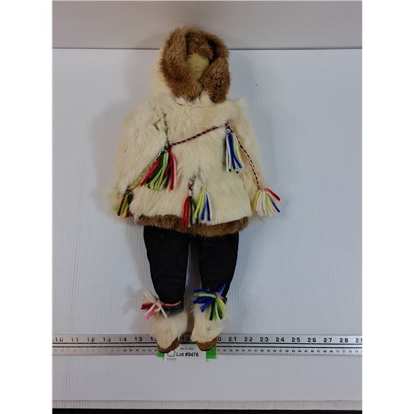 Vintage Inuit Eskimo Doll w/Traditional Outfit w/Real Fur