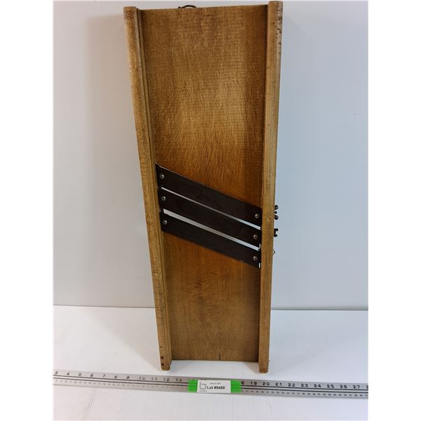 Cabbage Cutter (26x9 1/2 x2 1/2)