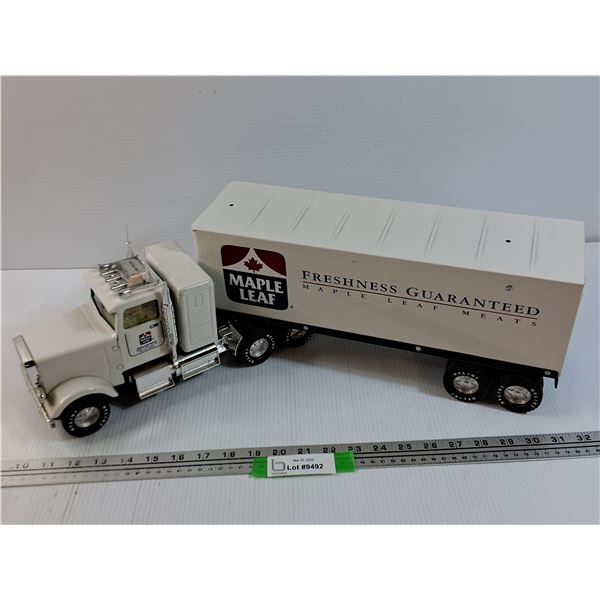 Maple Leaf Semi Tractor and Trailer Tin Model ((24x7x5")