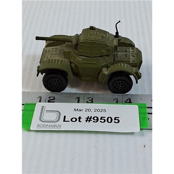 Dinky Toys Daimler Armoured Car