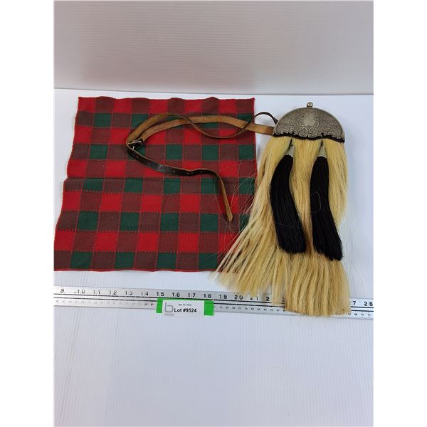 Vintage Youth Sporran of Boys Pipe Band Saskatoon & Plaid Cloth