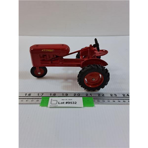 B.F. Avery Vintage Tractor Die Cast Model - 1:16 Model Scale