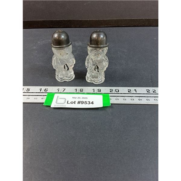 Moon Mullins Salt & Pepper Glass Shakers Set