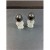 Image 3 : Moon Mullins Salt & Pepper Glass Shakers Set