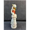 Image 3 : Vintage Porcelain Woman Decoration