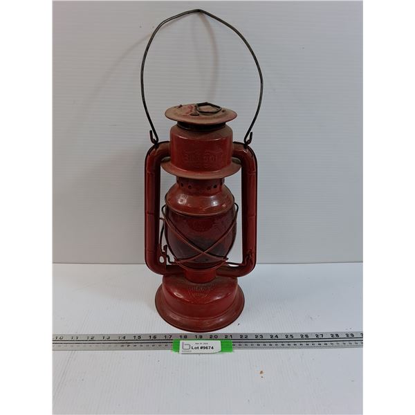 Beacon GSW Kerosene Lamp - 14" x 8"