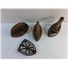 Image 5 : (3) Vintage Irons and Iron Trivet