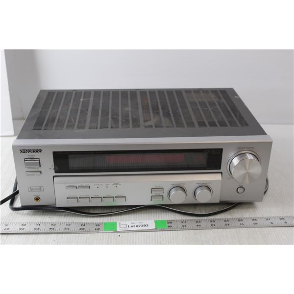 Kenwood Audio-Video Surround Receiver- Powers On