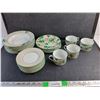 Image 1 : 25 pc Ceramic Christmas Dish Set