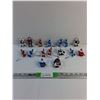 Image 1 : 16 Vintage Hockey Player Figurines