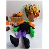 Image 5 : Various Halloween Decorations