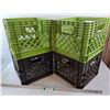 Image 1 : *13x13x10 1/2 Plastic Crates (x4)