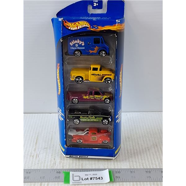 Hot Wheels set of 5 Trucks
