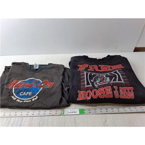 Men's Tshirt & Sweater-M/L Slight Musty Smell- As Is