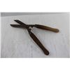 Image 2 : Pair Of Vintage Wooden Handled Tree Branch Clippers- As Is