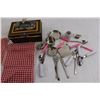 Image 2 : Vintage Toy Picnic Set with Locking Tin Tote