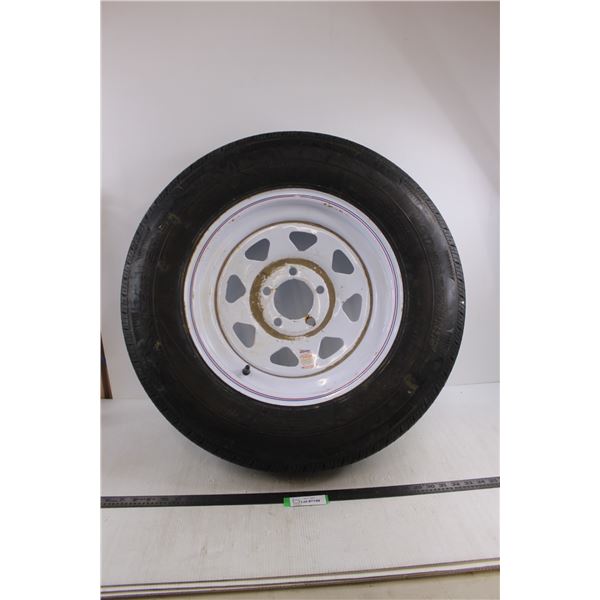 * Rainier ST 205/75R15 Trailer Tire with Rim
