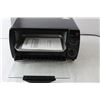 Image 2 : Westinghouse Toaster Oven- Powers On 8" Tall x 14.5" Long