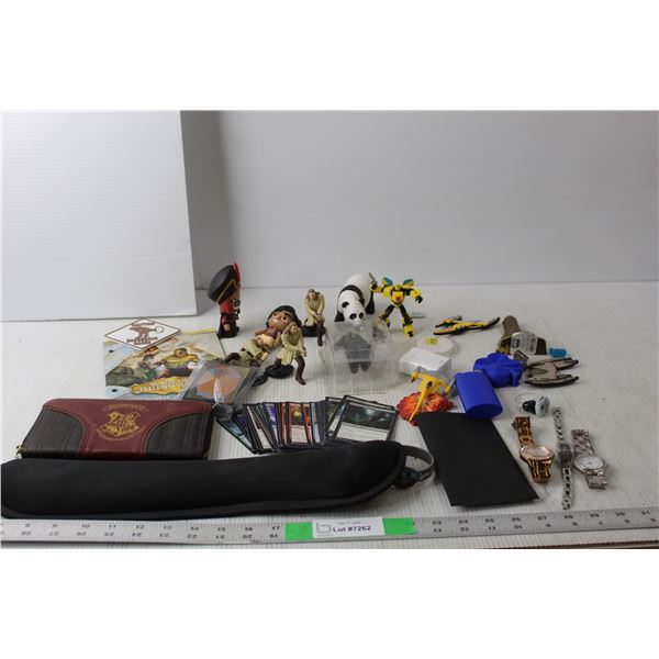 Hogwarts Wallet, Gel Wrist Rest, Magic The Gathering Cards, Misc.