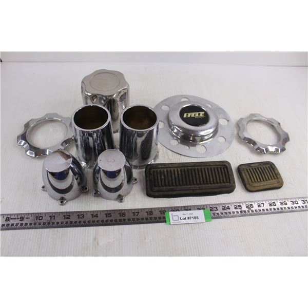 Vintage Automotive Wheel Hubs & Pedals