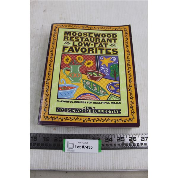 Soft Cover Book "Moosewood Restaurant - Low Fat Favorites"