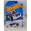 Image 5 : Maisto and Hotwheels Assorted Vehicles