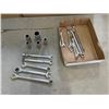 Image 1 : TRAY OF ASSORTED SOCKETS AND WRENCHES