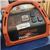 Image 2 : MOTOMASTER POWER BOX WITH CHARGER AND TOTE OF WORK LIGHTS