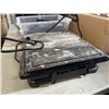 Image 3 : QEP TILE SAW WITH BIN OF LIGHTS
