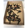 Image 1 : TRAY OF 20 CLAMPS