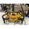 Image 3 : DEWALT JOBSITE RADIO