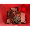 Image 3 : TOTE OF VARIOUS HARLEY DAVIDSON PARTS