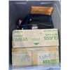 Image 3 : TWO TOTES OF ASSORTED HOUSEHOLD ITEMS