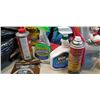 Image 2 : LOT OF AUTOMOTIVE CLEANERS AND SUPPLIES