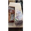 Image 1 : BOX OF ASSORTED PEGBOARD HOOKS
