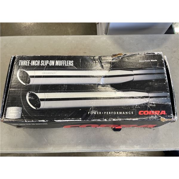 COBRA 3 IN SLIP ON HARLEY MOTORCYCLE MUFFLERS