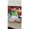 Image 3 : 3 GARDEN HOSES AND TRAY OF GARDEN GLOVES, TROWELS