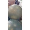 Image 3 : 3 EXCERCISE BALLS