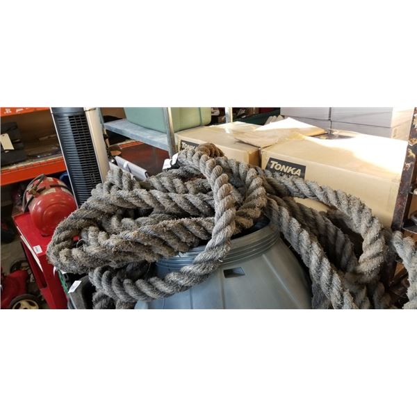 LARGE BARGE ROPE