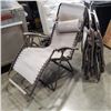 Image 1 : 3 ZERO GRAVITY PATIO LOUNGE CHAIRS