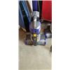 Image 2 : 2 SHARK CORDLESS VACUUMS UNKOWN WORKING CONDITION